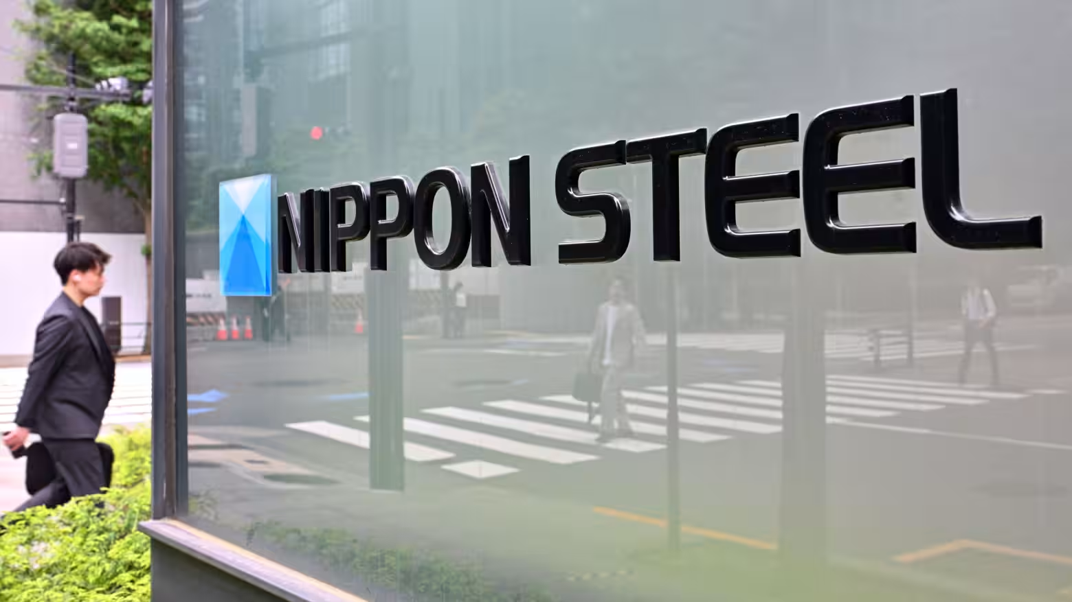 日经：日本制铁投资美国钢铁可能导致债务超过股权
