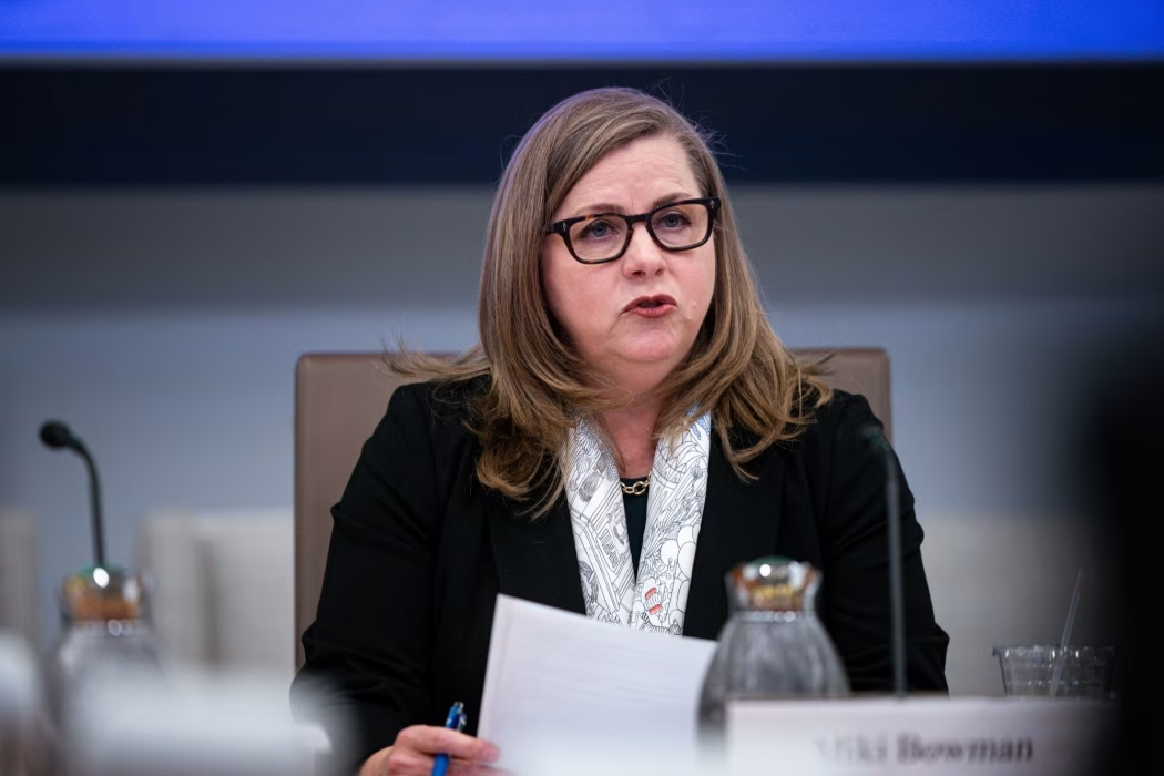 华尔街日报:美联储将裁减30%的银行监管人员