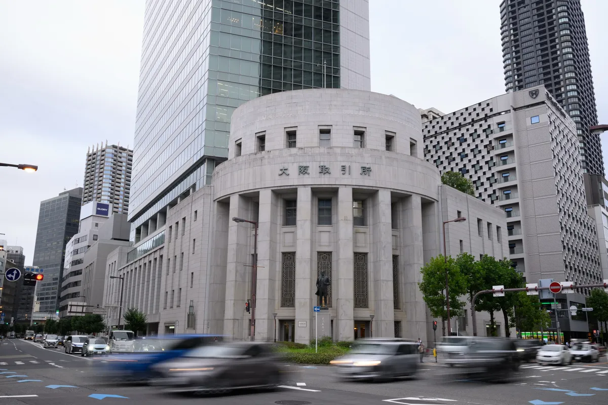 彭博市场综述：亚洲交易员对科技股持谨慎态度担忧停摆