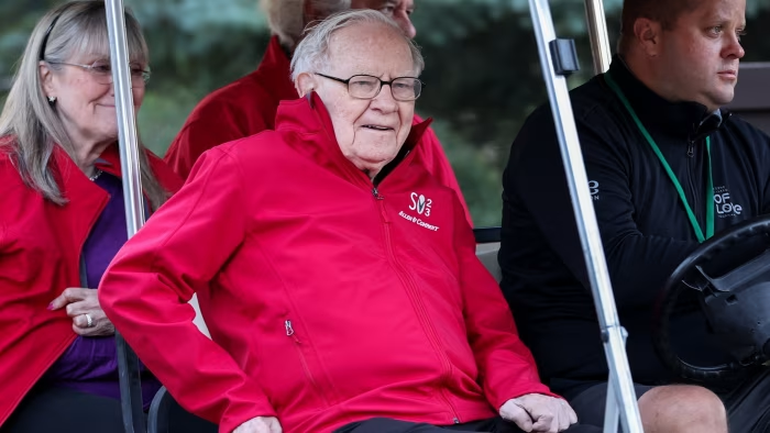 金融时报：沃伦&middot;巴菲特称他将&ldquo;退休&rdquo;