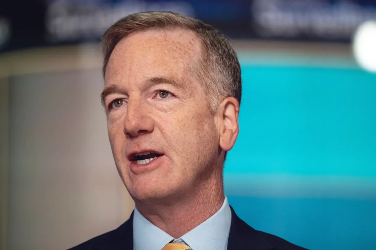 彭博：摩根士丹利的威尔逊是顶级股票多头之一预测标普500指数将上涨16%