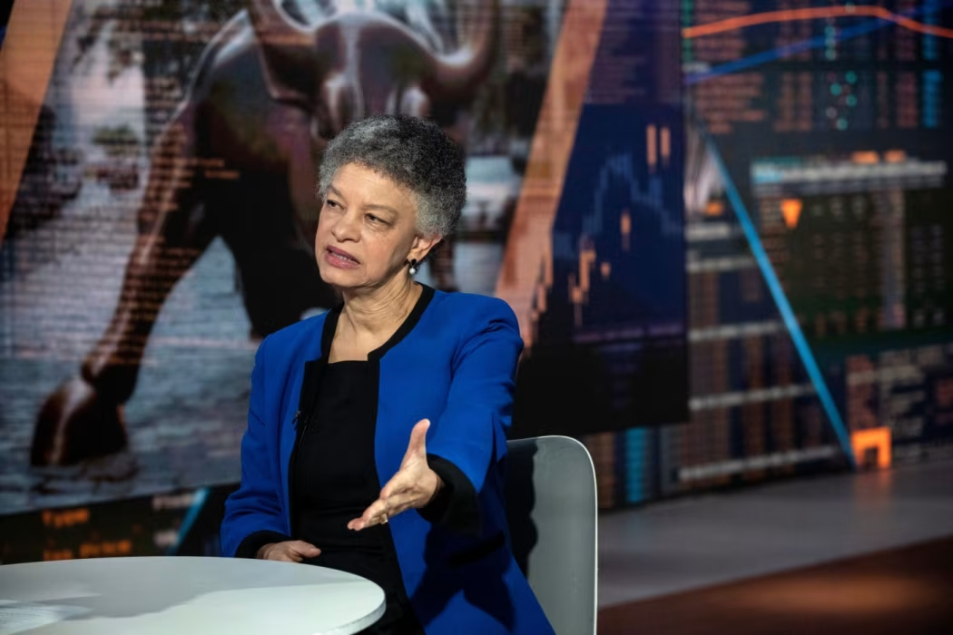 华尔街日报：美联储主席鲍威尔盟友为12月降息提供契机