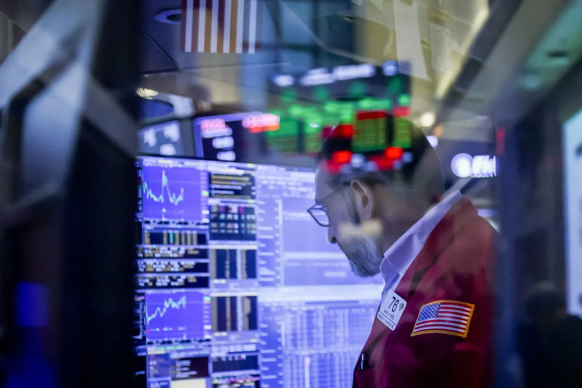 彭博市场综述：股市上涨暂歇加密货币市场遭遇冲击