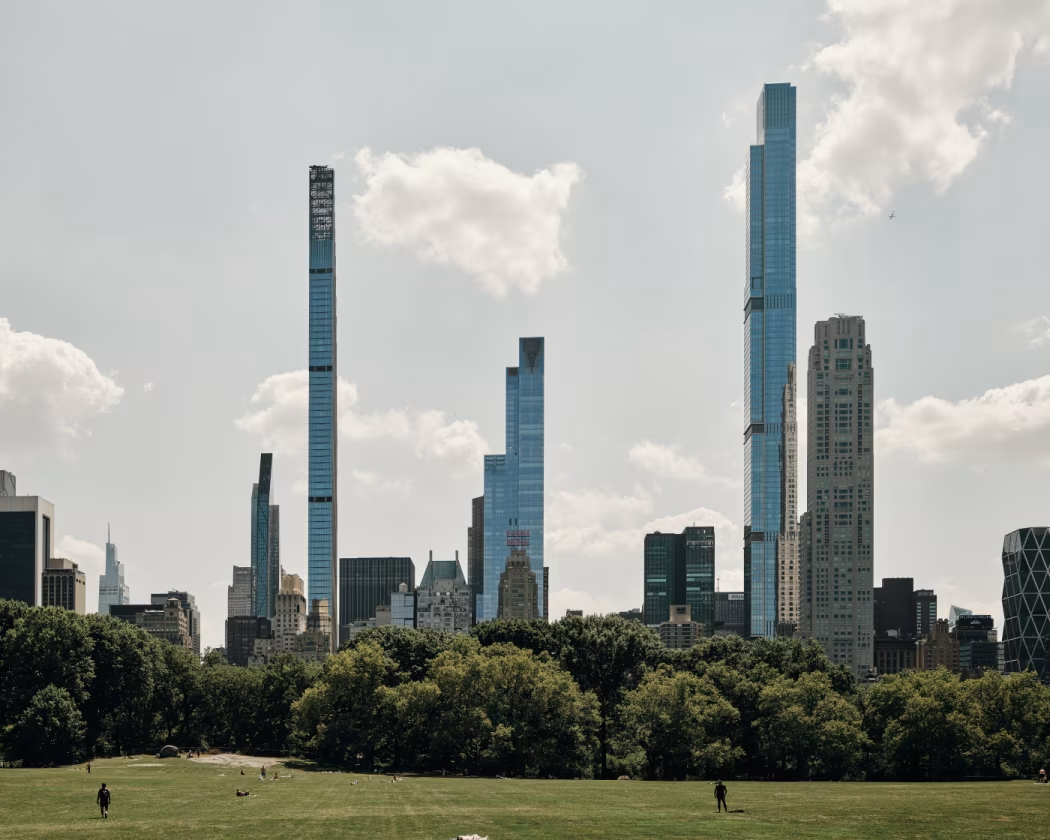 华尔街日报：世界上亿万富翁比以往任何时候都多