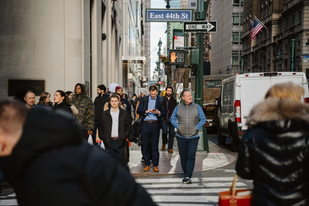 华尔街日报：美国11月失业率上升尽管就业岗位增加