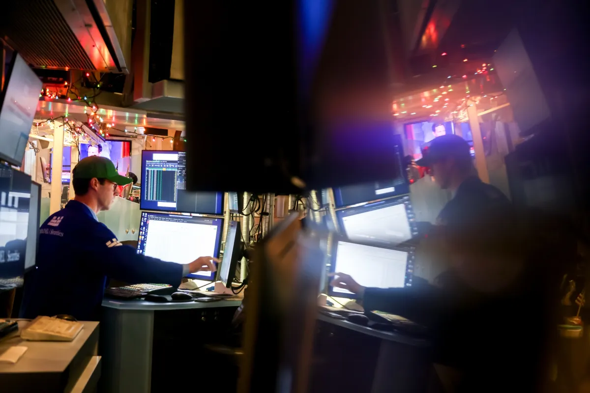 彭博：害怕错过与泡沫焦虑预示2026年股市波动加剧