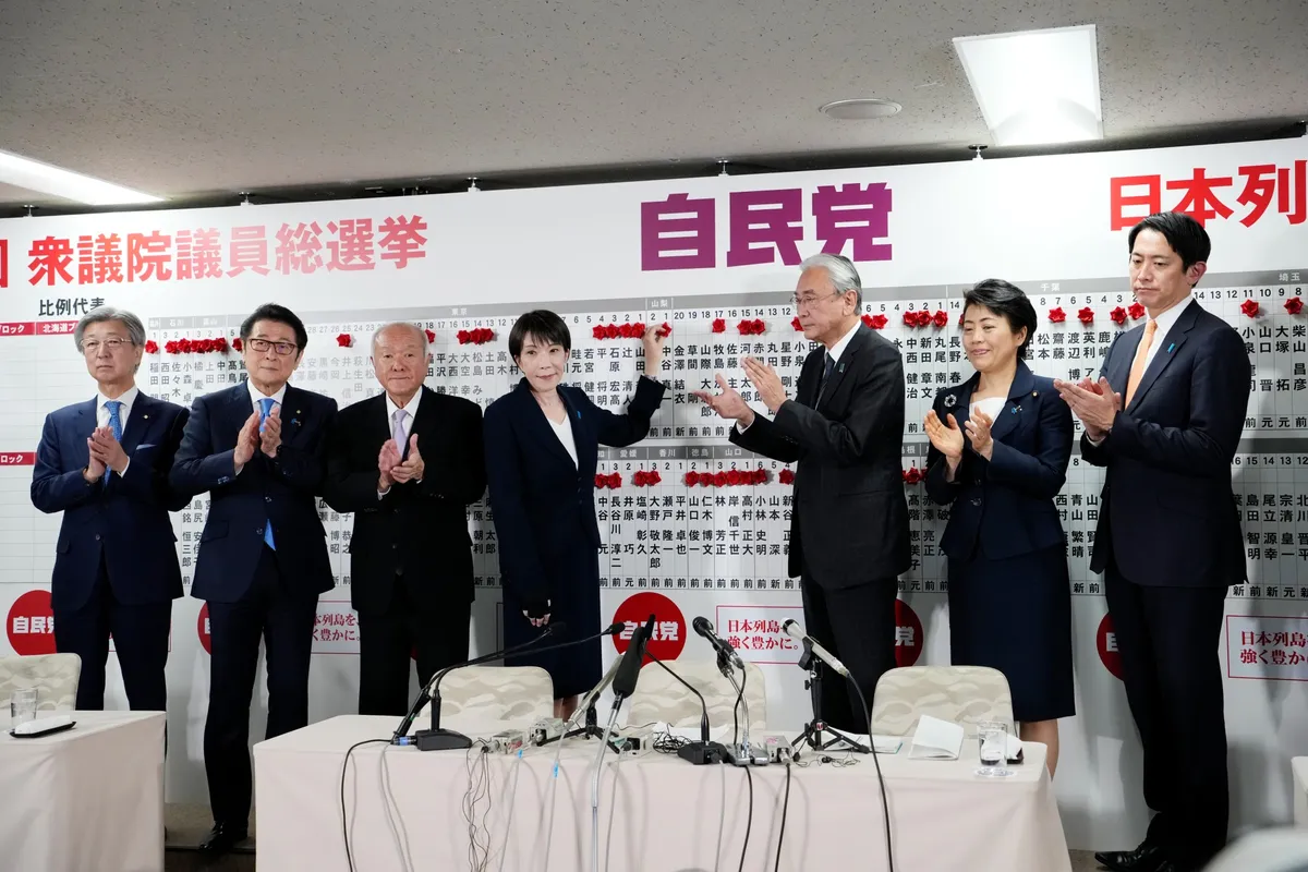 彭博市场综述：高市胜选后日元震荡亚洲股市料将上涨