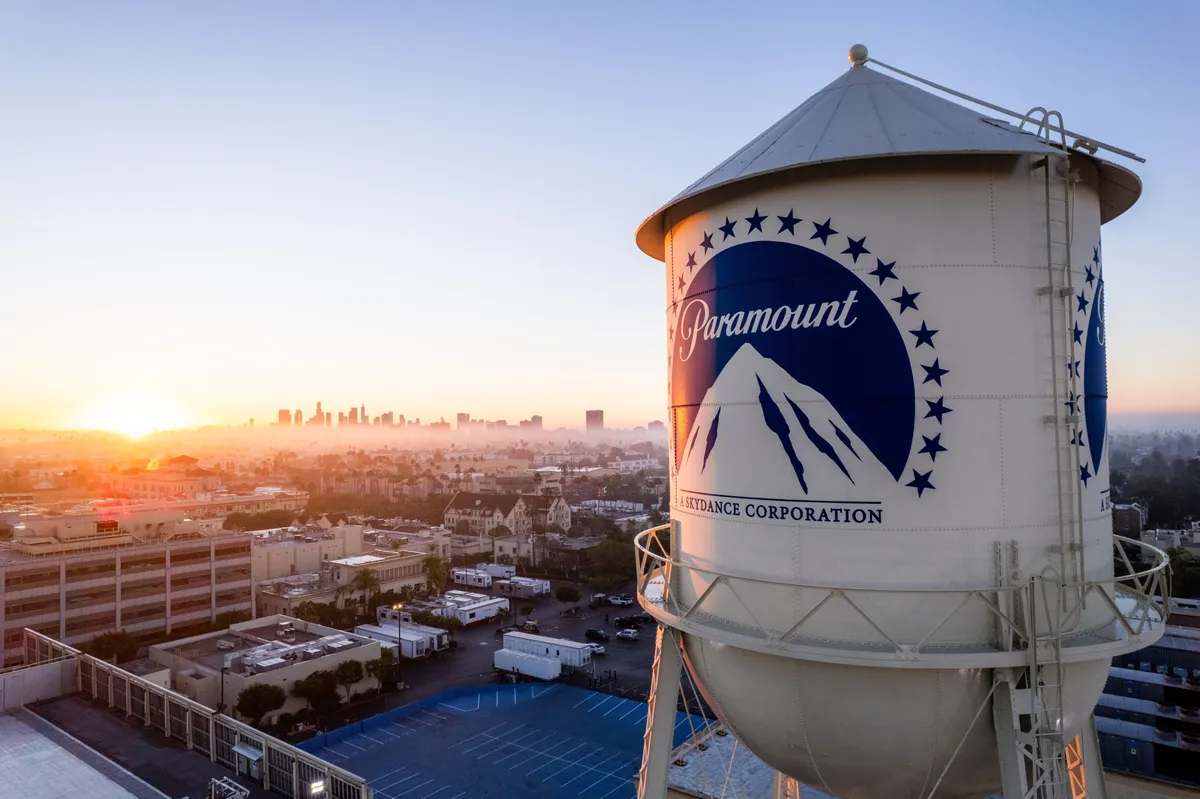 彭博：标普分析师认为华纳兄弟探索交易后派拉蒙评级面临压力