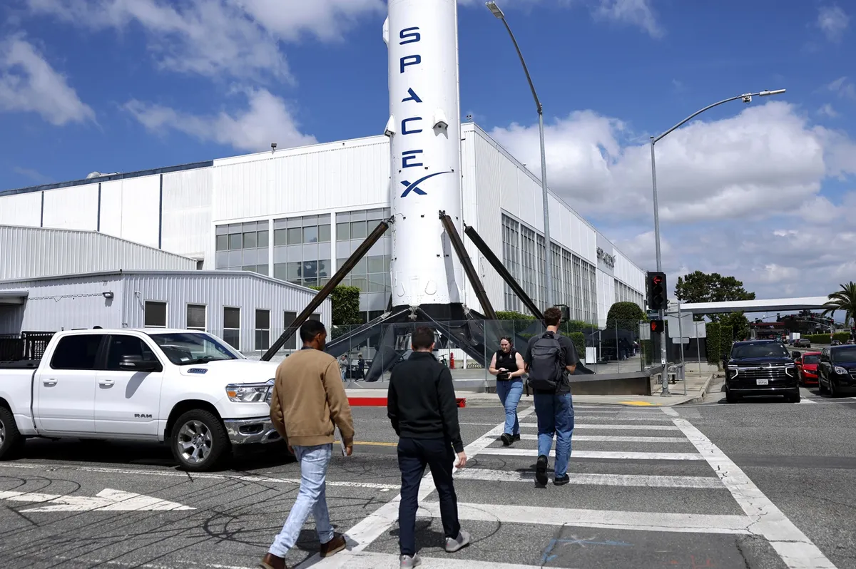 彭博： SpaceX让一些银行因在IPO承销团中被安排为次要角色而感到不满