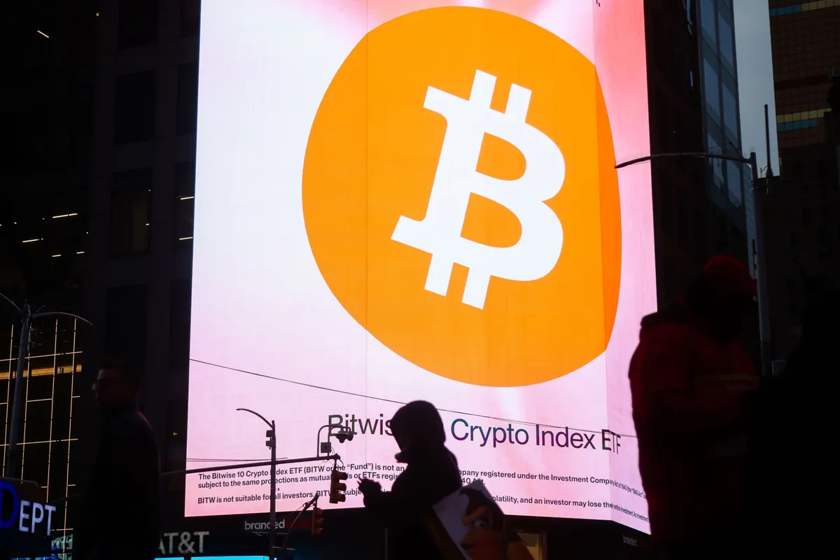 彭博：比特币再次跌破 60,000 美元最大加密货币买家却步