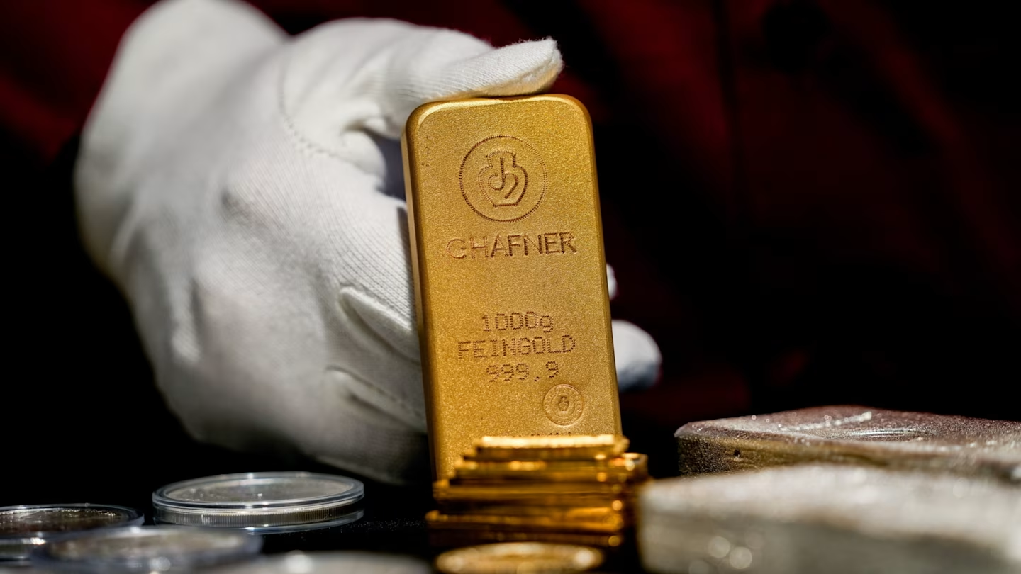 金融时报：黄金将迎十余年来最差季度散户狂热消退