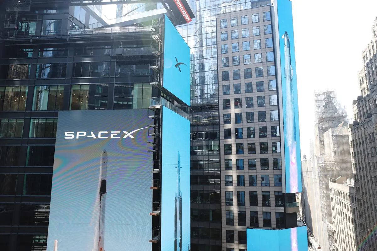 彭博：SpaceX 股价在经历3270亿美元上涨后再次接近IPO价格