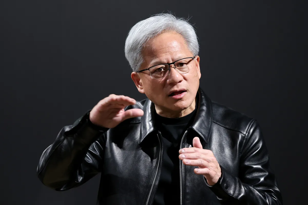 彭博： 英伟达预测人工智能带动的销售增长将持续到2028年