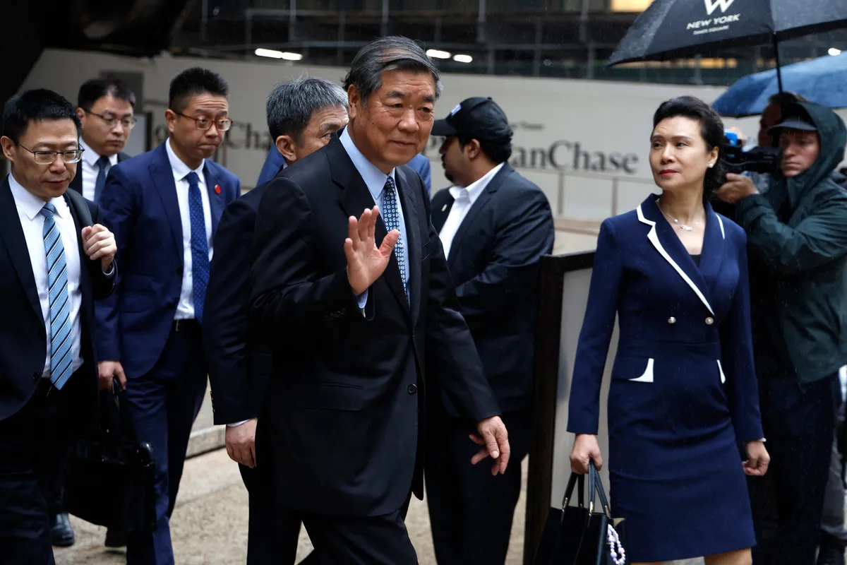 彭博市场综述：美国股指期货在谈判前上涨美元走稳
